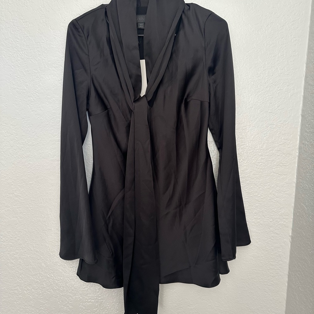 Zara Black Long-Sleeve Dress